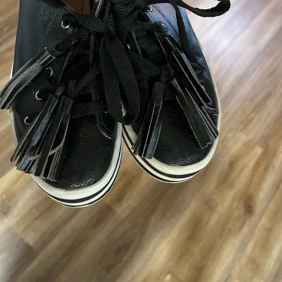 MOKAA Colombian Leather Tassels Platform Sneakers – EU 36 / US 5.5 - Picture 8 of 13